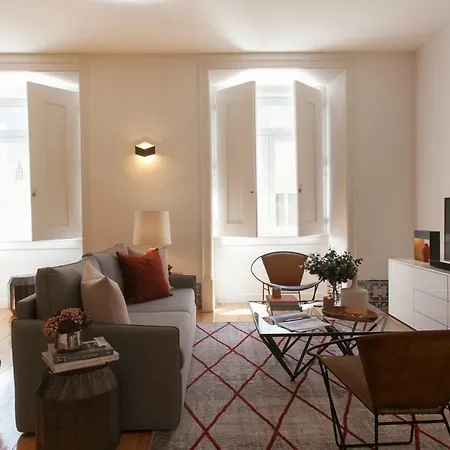 Brand New!!! Trendy Design Flat - Heart Of Chiado * Lisbon