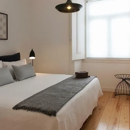 Apartment Brand New!!! Trendy Design Flat - Heart Of Chiado Lisbon