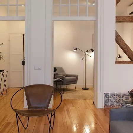 Brand New!!! Trendy Design Flat - Heart Of Chiado Apartamento