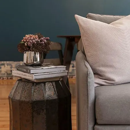 Brand New!!! Trendy Design Flat - Heart Of Chiado